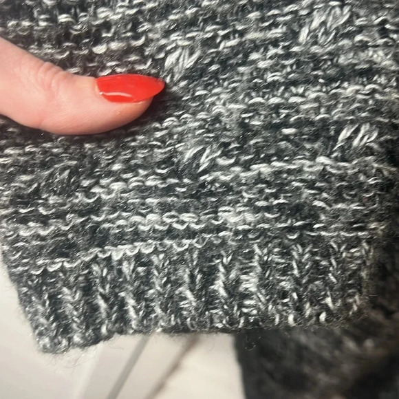 Cotton On Marled Mock Neck Knit Sweater Size Large Gray, Black & White - Picture 5 of 7